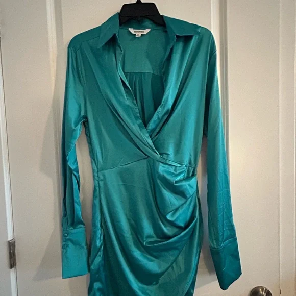 STEVE MADDEN • Green/Teal Satin Shirt Wrap Short Dress • Small • - Picture 2 of 8